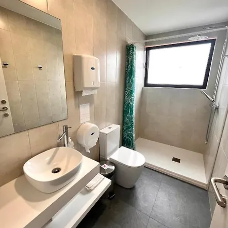 Do Alto - Fao Hostel *